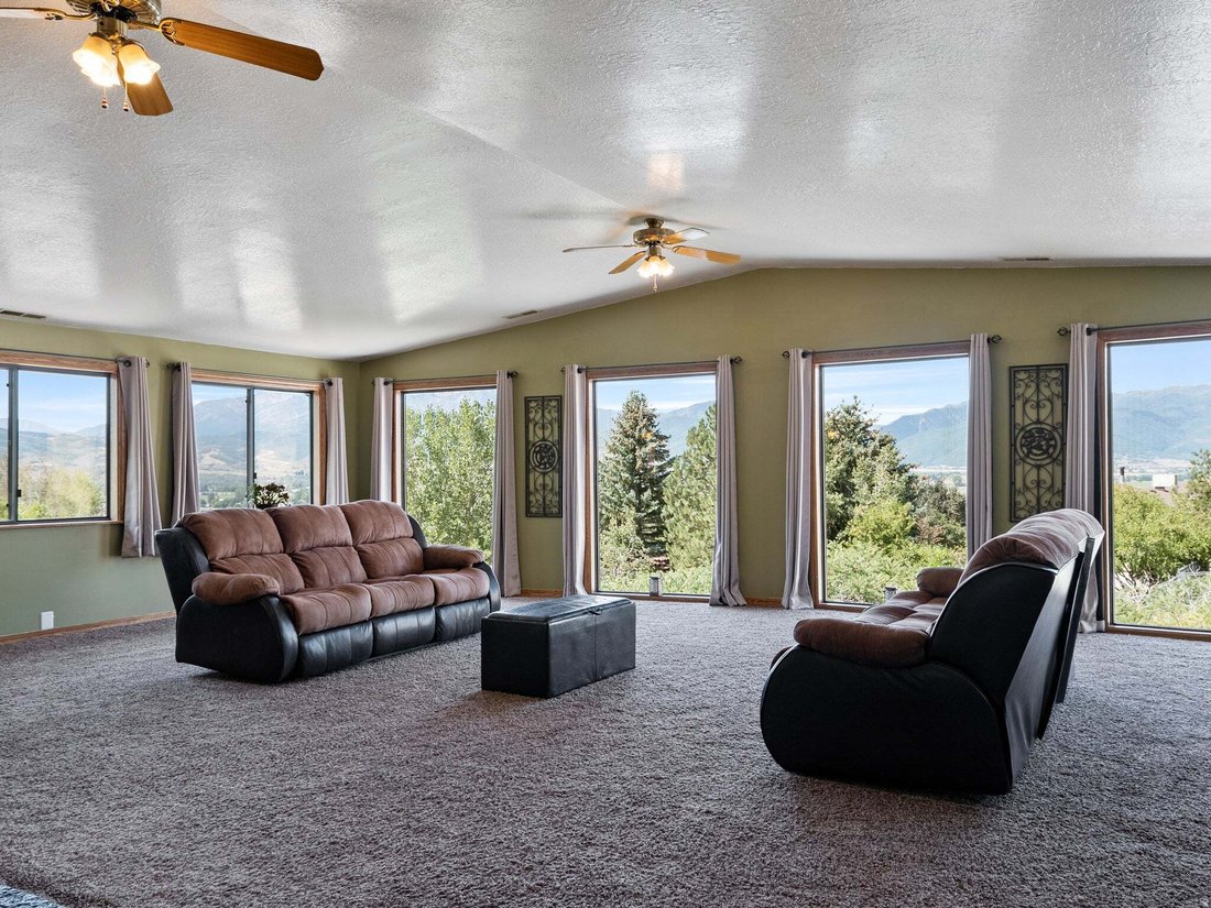 House in Huntsville, Utah, United States 3 - 18705818
