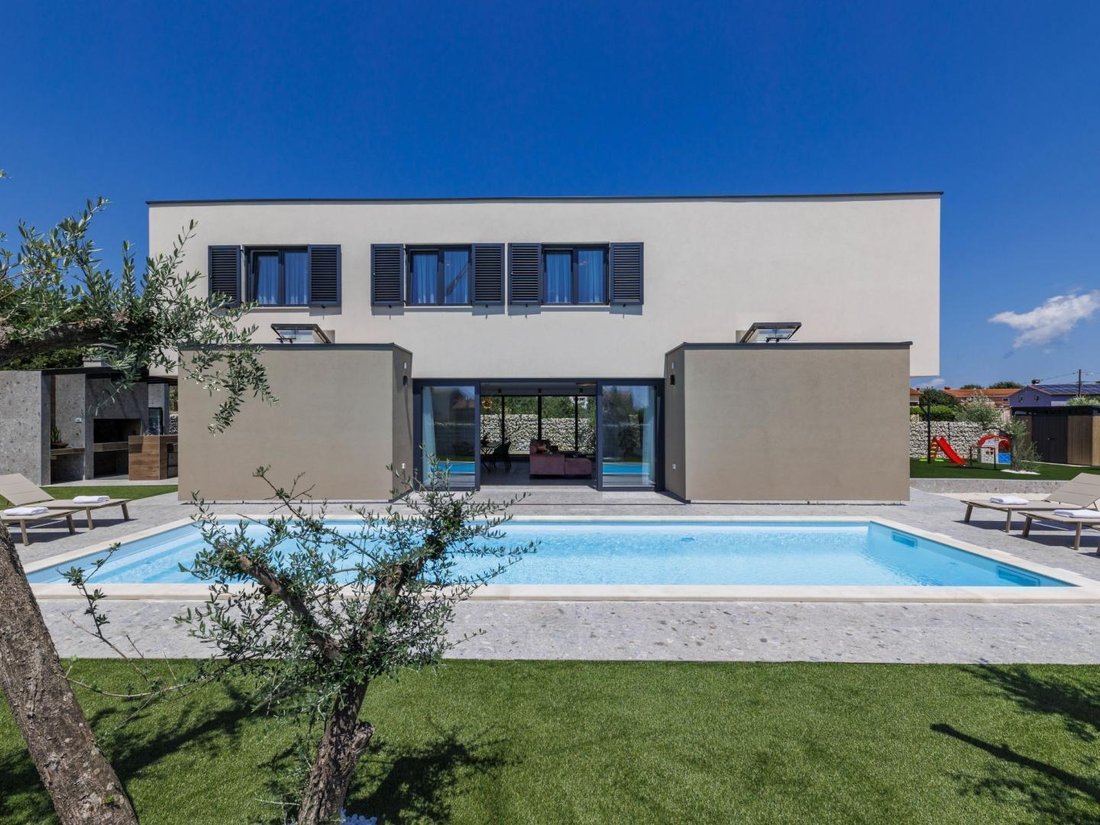 Villa in Loborika, Istria County, Croatia 2 - 18710826