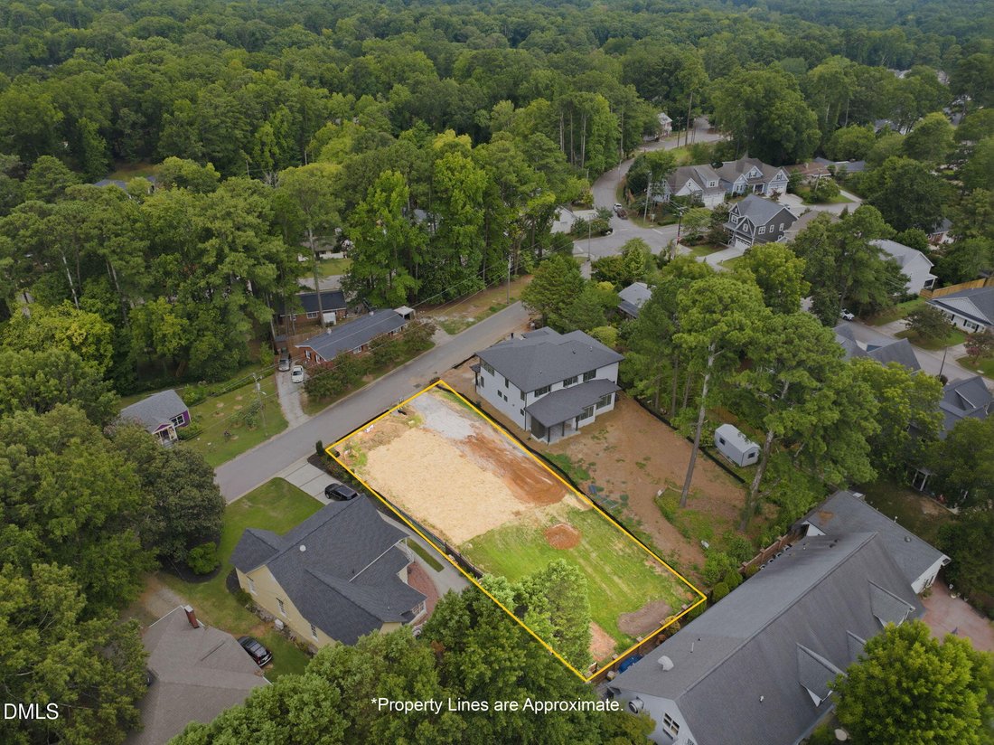 Casa a Cary, Carolina del Nord, Stati Uniti 3 - 18431099