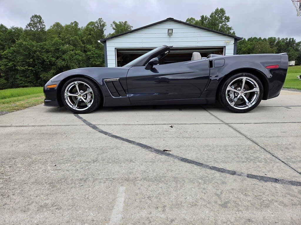 Chevrolet Corvette in Mount Airy, NC, United States 3 - 18711227