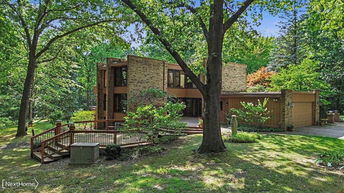 House in Holly, Michigan, United States 3 - 18713060
