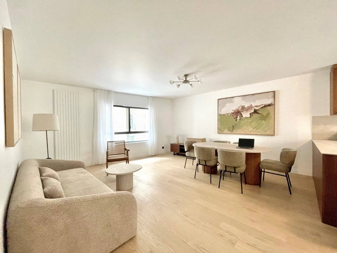 Apartment in Porte Dauphine, Paris 16e Arrondissement, Paris 1 - 17270577