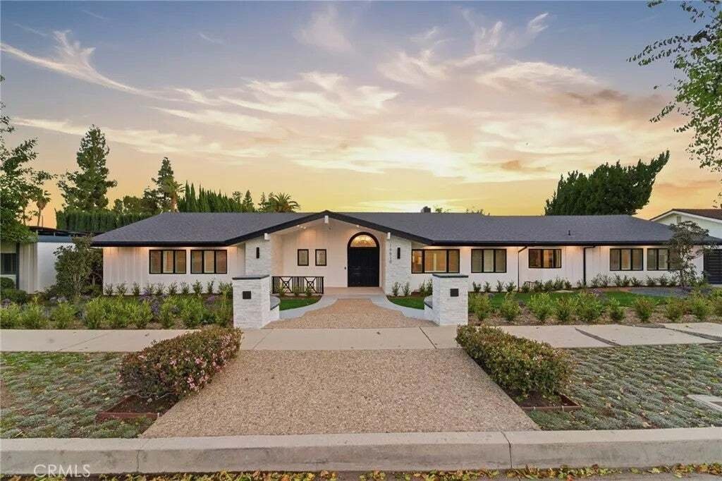 House in Los Angeles, California, United States 1 - 18703212