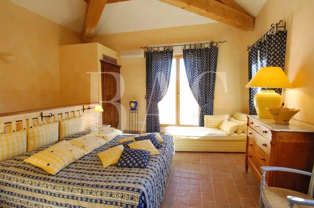 Villa en Ecarts, Roquebrune-sur-Argens, Francia 5 - 15622633