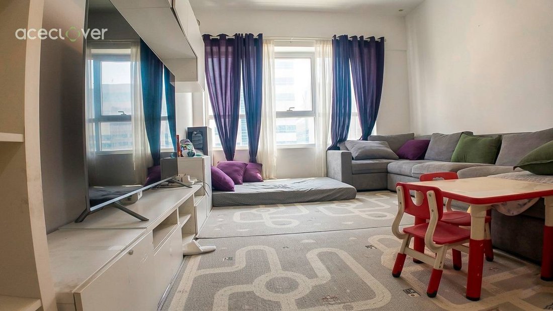 Apartment in JLT / Jumeirah Lakes Towers, Dubai, United Arab Emirates 2 - 18714720