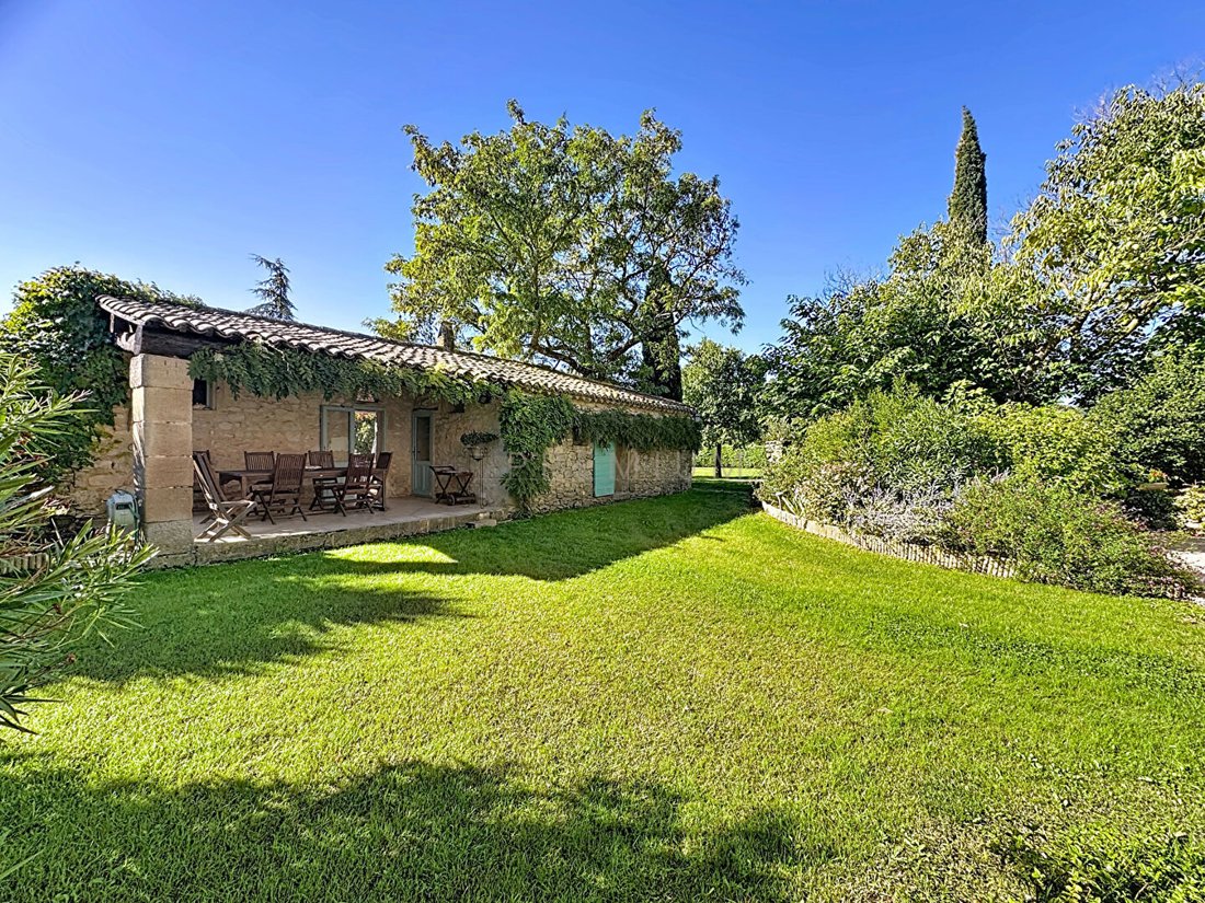 Villa in Uzès, Occitania, France 4 - 18704579