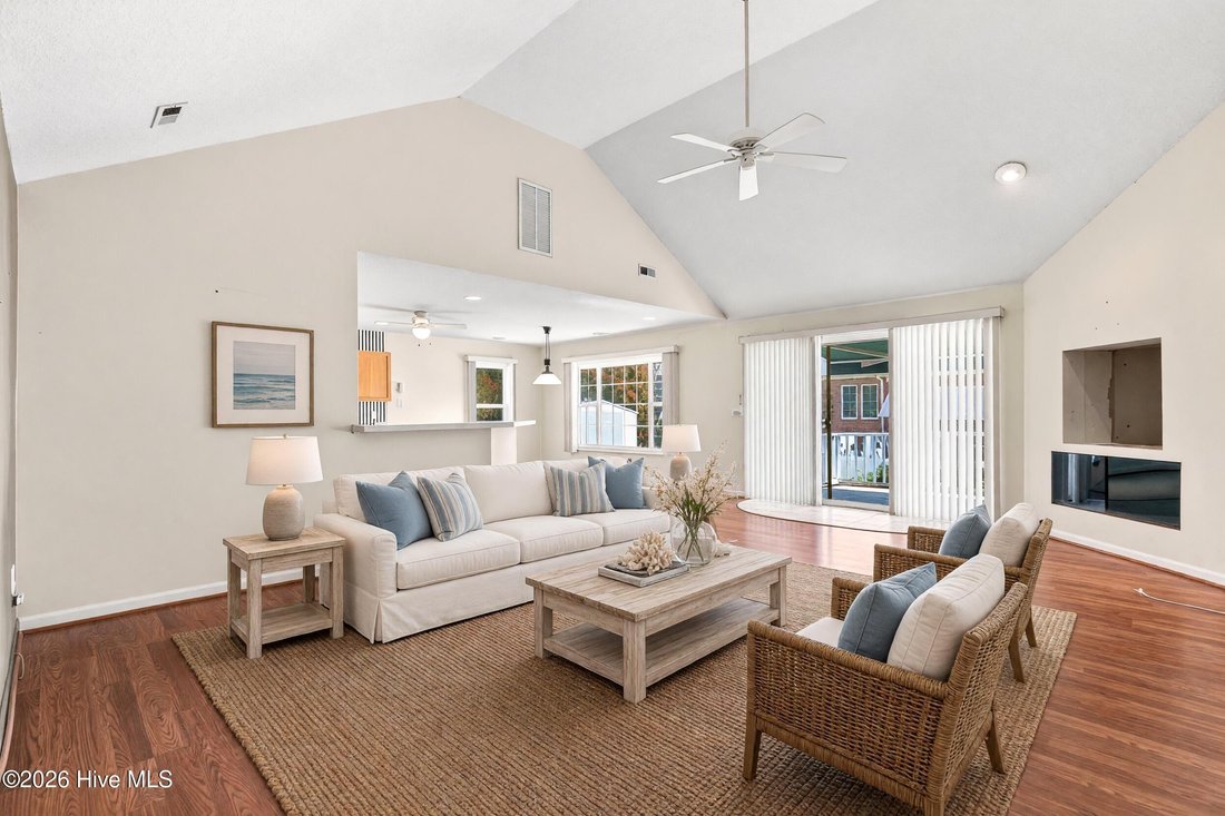 House in Kure Beach, North Carolina, United States 4 - 18706132