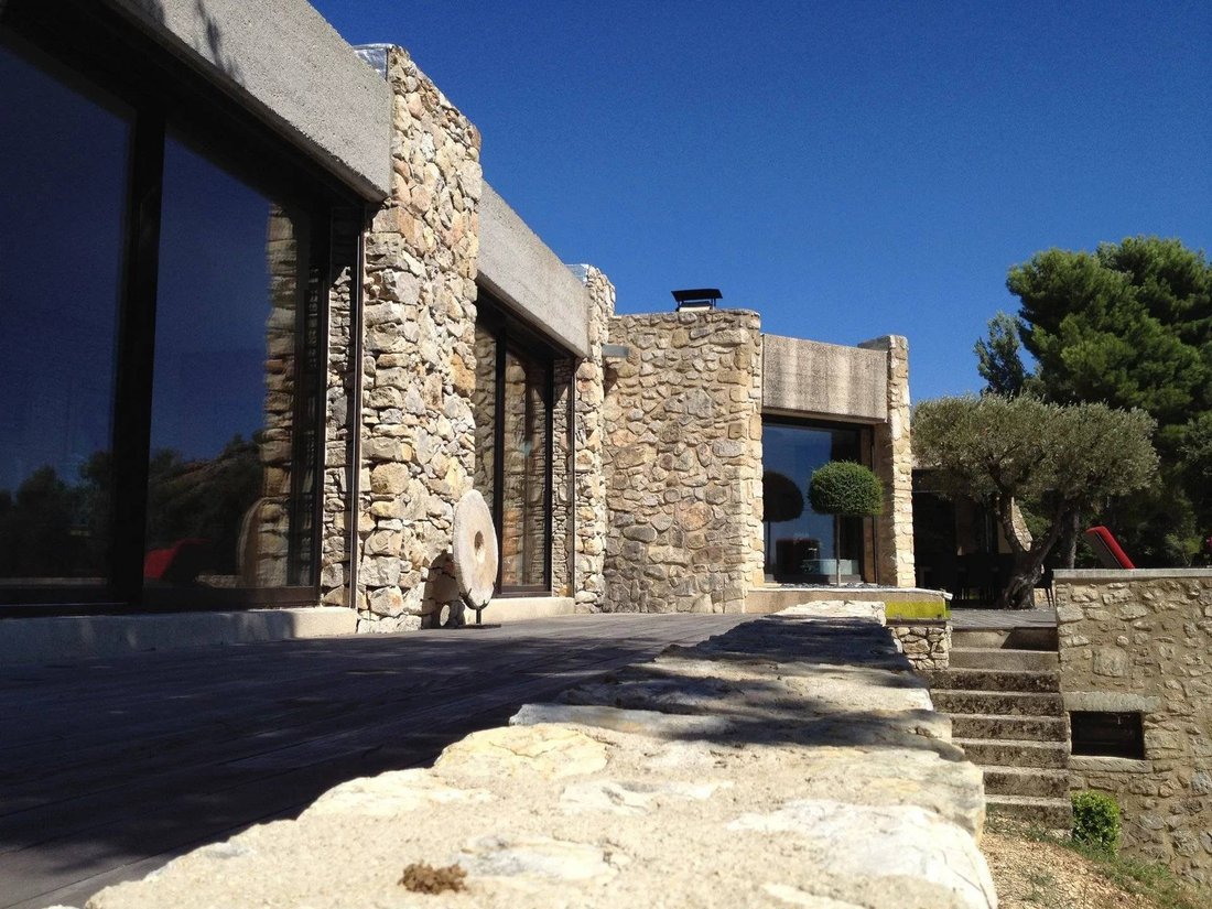 Finca en Lourmarin, Provenza-Alpes-Costa Azul, Francia 2 - 16115868
