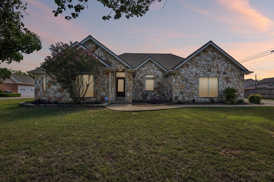House in Buda, Texas, United States 2 - 18711409