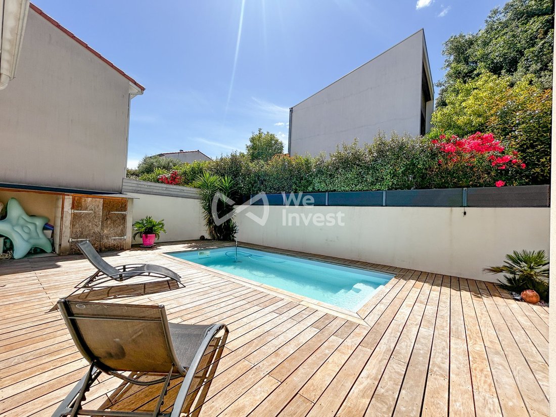 Villa in Saint-Aunes, Occitania, France 2 - 18708294