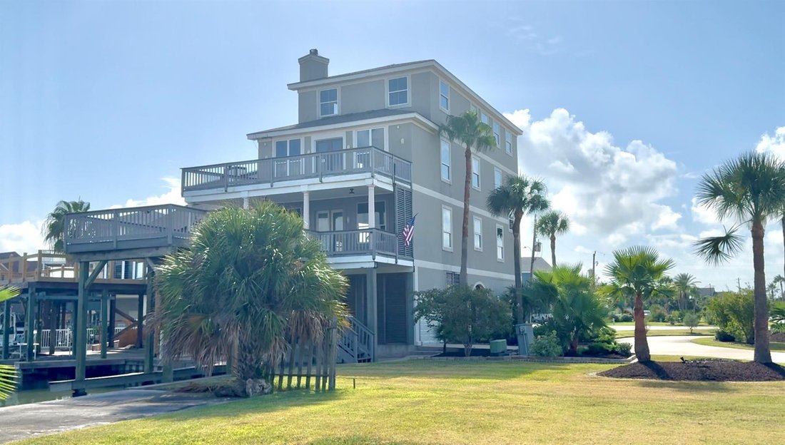 House in Galveston, Texas, United States 1 - 17058458