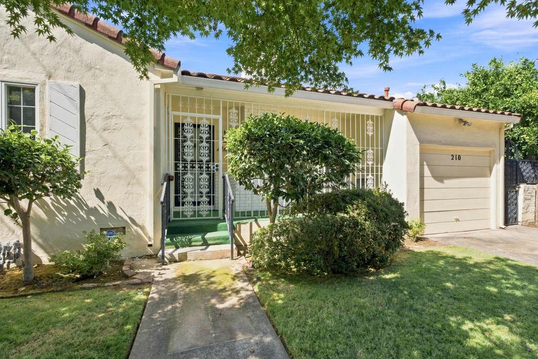 House in Sacramento, California, United States 3 - 18704747