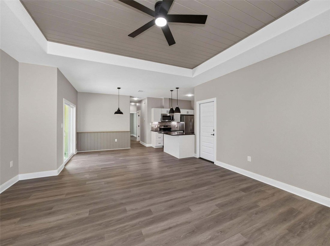 House in Bastrop, Texas, United States 5 - 18705523