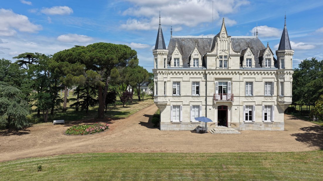 Castle in Ingrandes-le-Fresne-sur-Loire, Pays de la Loire, France 2 - 18707017