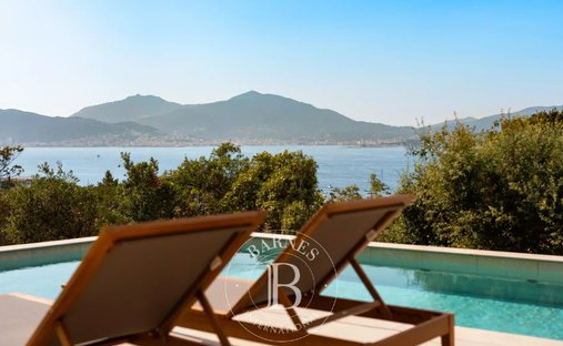 Villa à Pietrosella, Corse, France 1