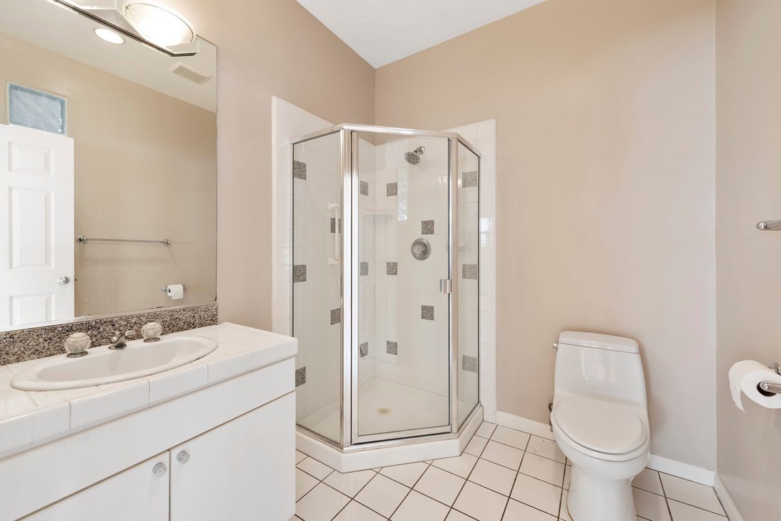 House in Hermosa Beach, California, United States 5 - 18710929