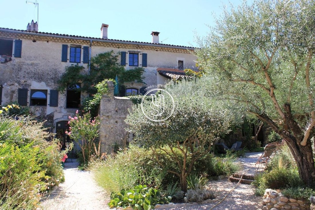 Villa à Uzès, Occitanie, France 3 - 18706851
