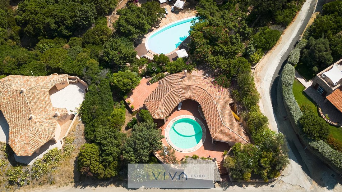 Villa in Trinita d'Agultu e Vignola, Sardinia, Italy 1 - 18704226