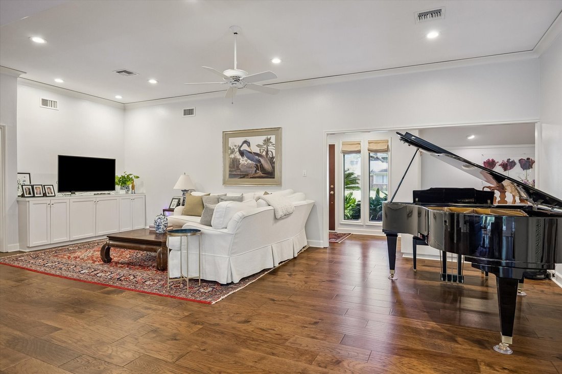 House in Houston, Texas, United States 4 - 18704697