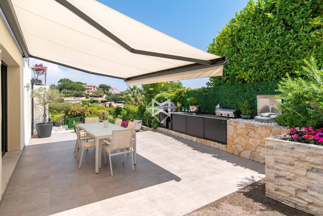 Villa in La Maure-Super Cannes, Vallauris, France 5 - 18714752