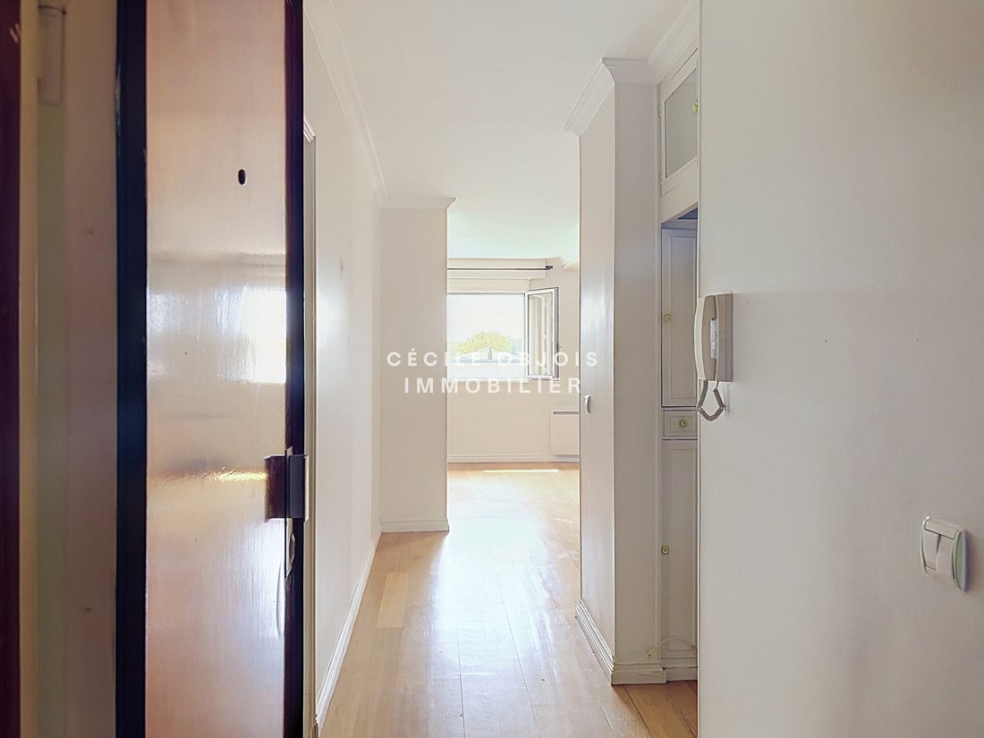 Apartment in Peri, Joinville-le-Pont, France 1 - 18712734