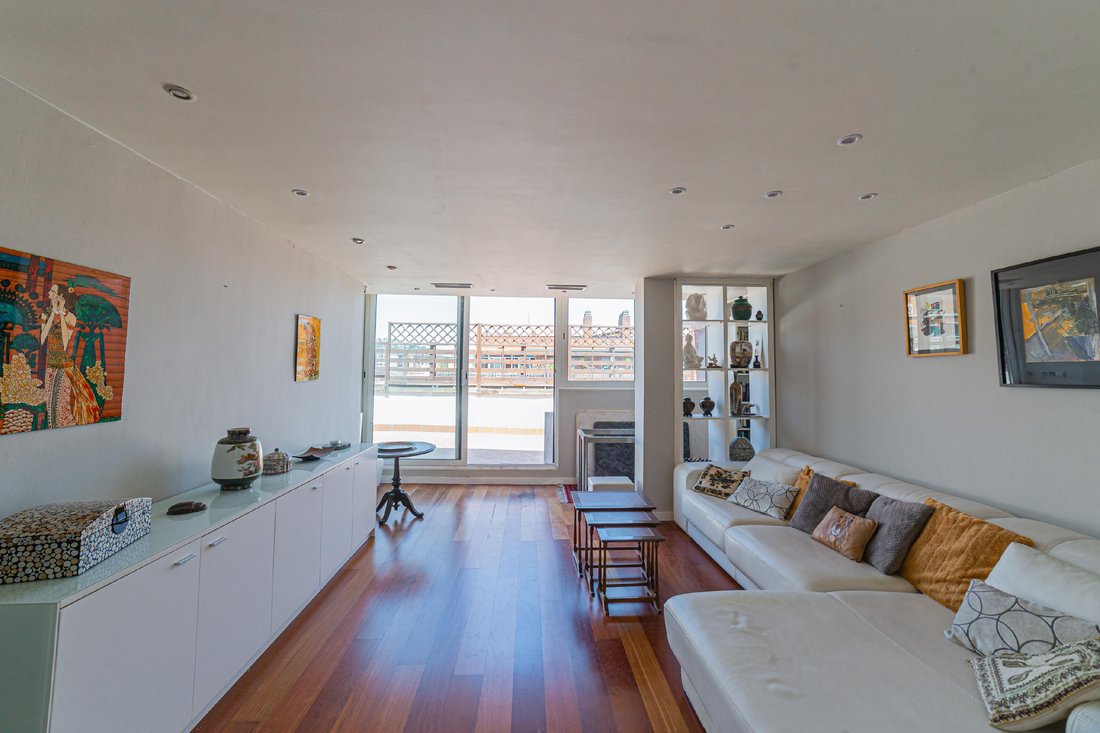 Apartment in Les Corts, Barcelona, Spain 1 - 18312638