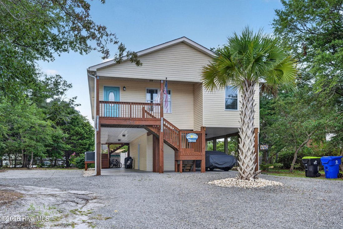 House in Oak Island, North Carolina, United States 1 - 18706104