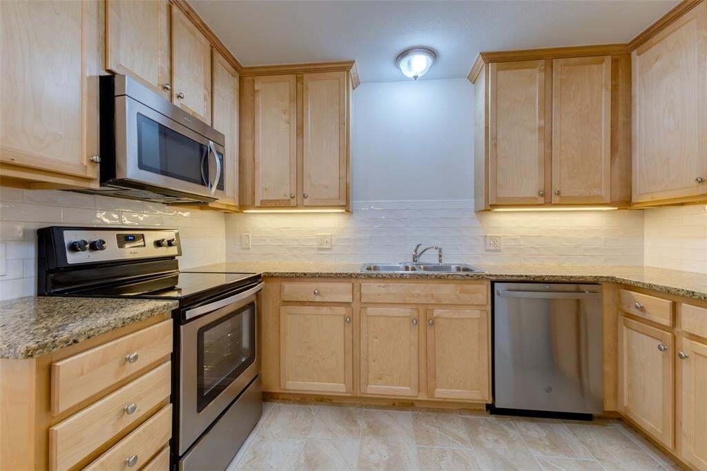 Condo in University Park, Texas, United States 4 - 18703719
