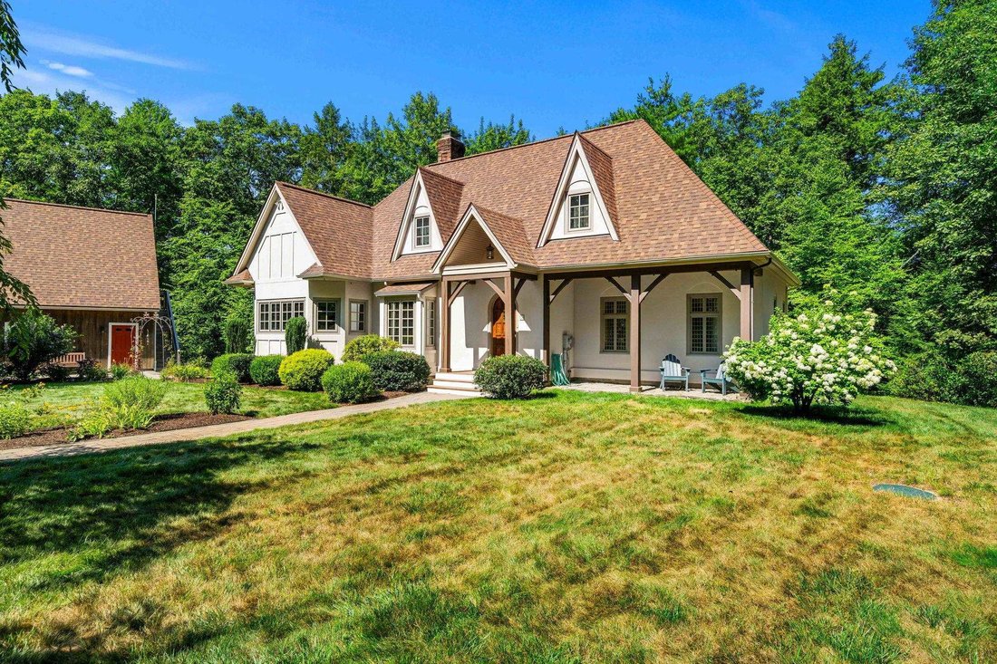 House in Hollis, New Hampshire, United States 4 - 18713571