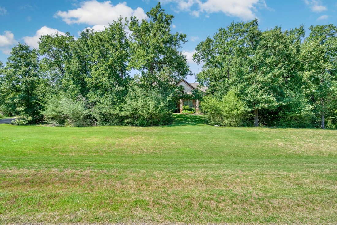 House in College Station, Texas, United States 3 - 18703839