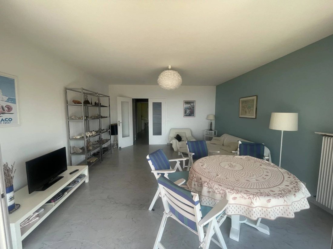Wohnung in Menton, Provence-Alpes-Côte d'Azur, Frankreich 3 - 18696073