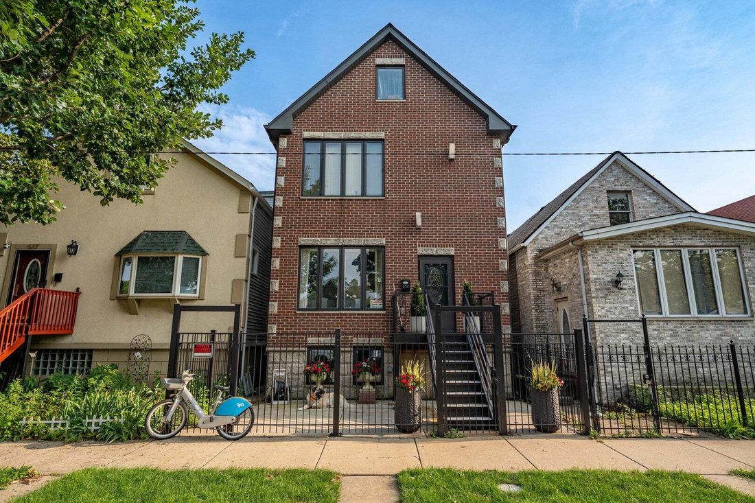House in Chicago, Illinois, United States 1 - 18701332