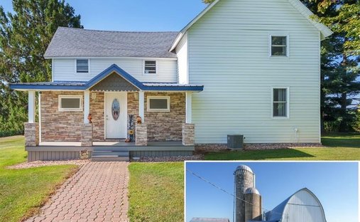 House in Aurora, Wisconsin, United States 1