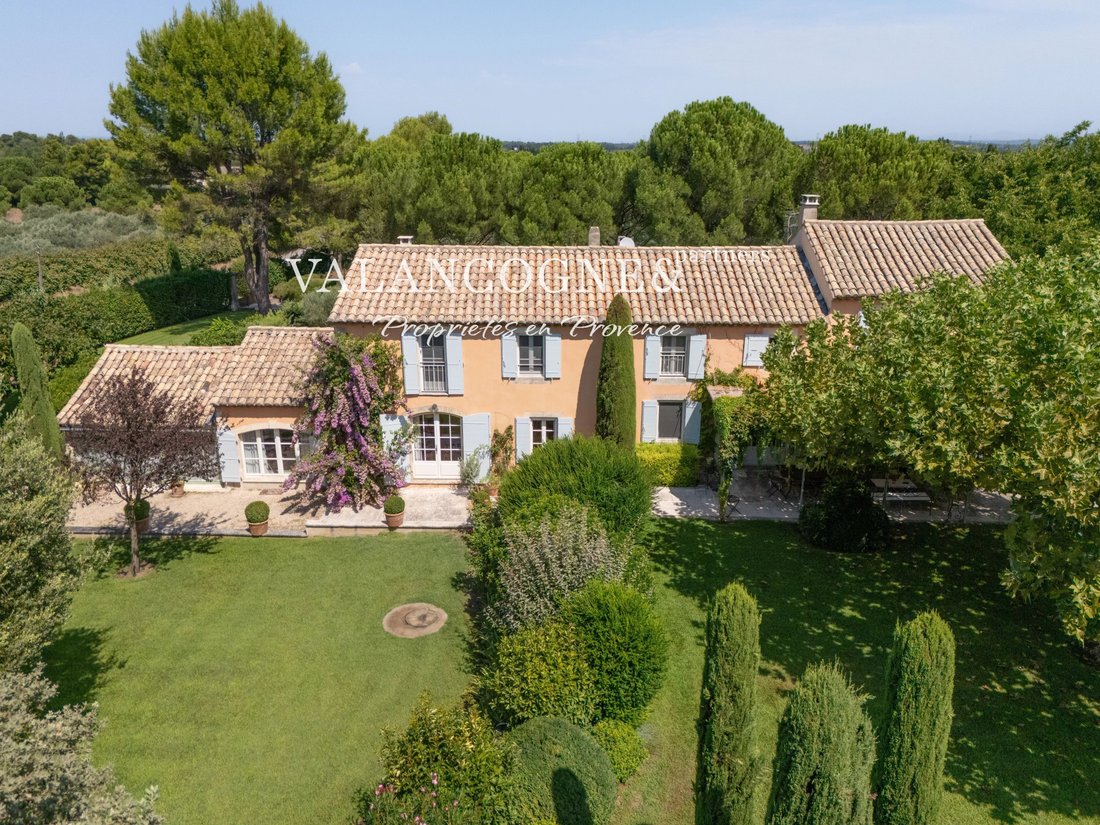 Country House in Saint-Rémy-de-Provence, Provence-Alpes-Côte d'Azur, France 1 - 18711906