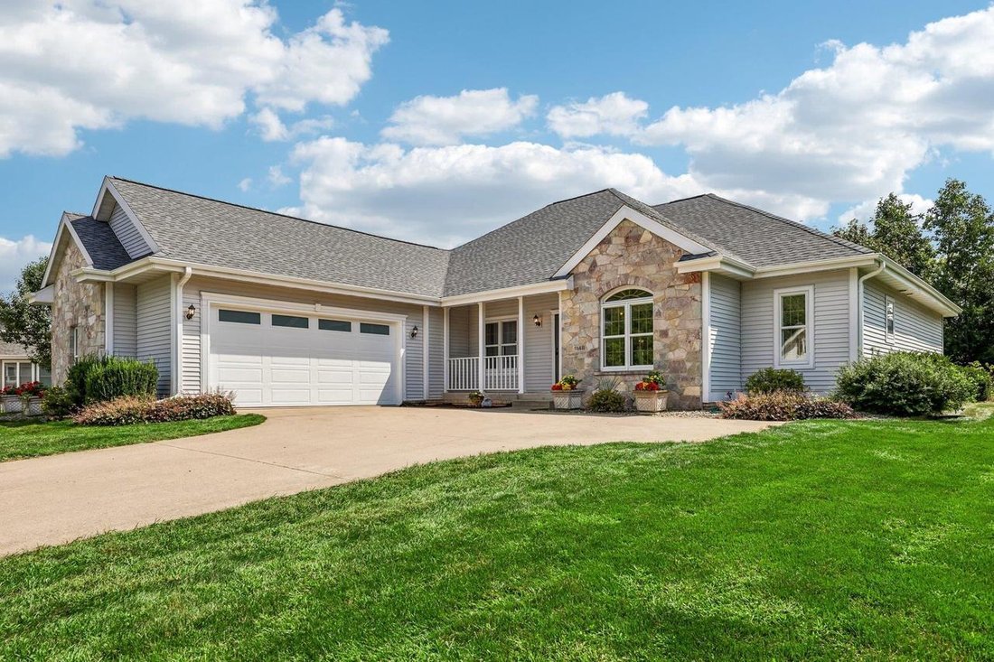 Casa en Waunakee, Wisconsin, Estados Unidos 2 - 18705401