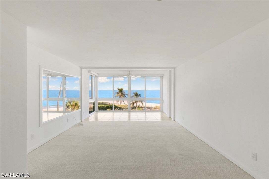 Co Op in Naples, Florida, United States 4 - 18709983