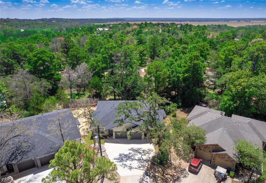 House in Bastrop, Texas, United States 2 - 18705523