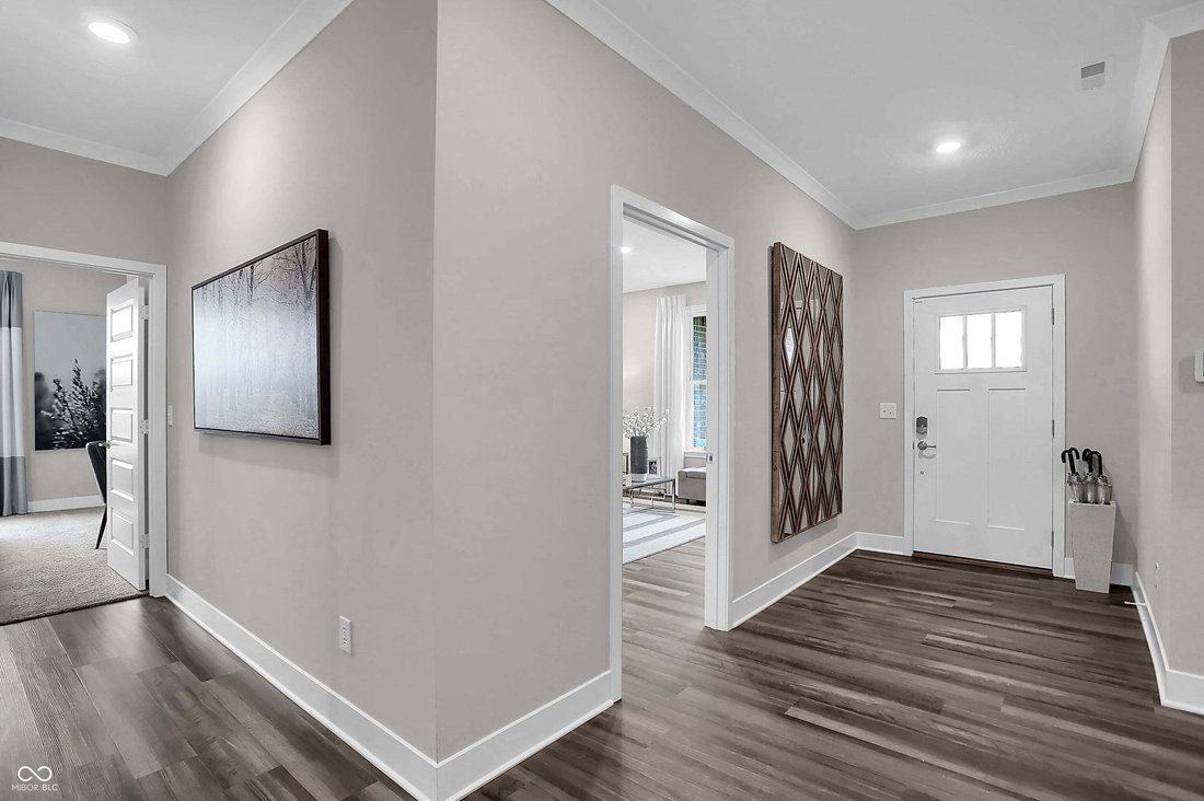 House in Zionsville, Indiana, United States 5 - 18703274