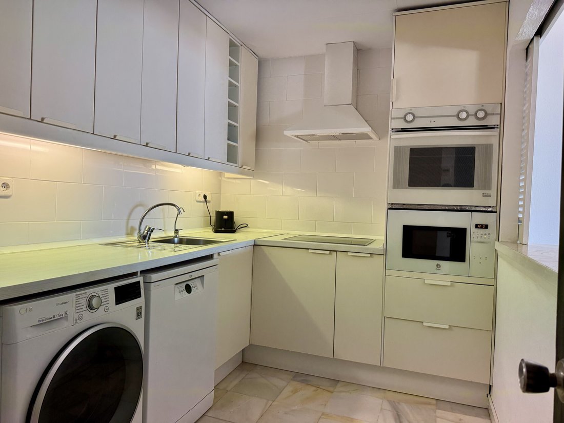 Appartement à Puerto Banús, Marbella, Espagne 2 - 18708553