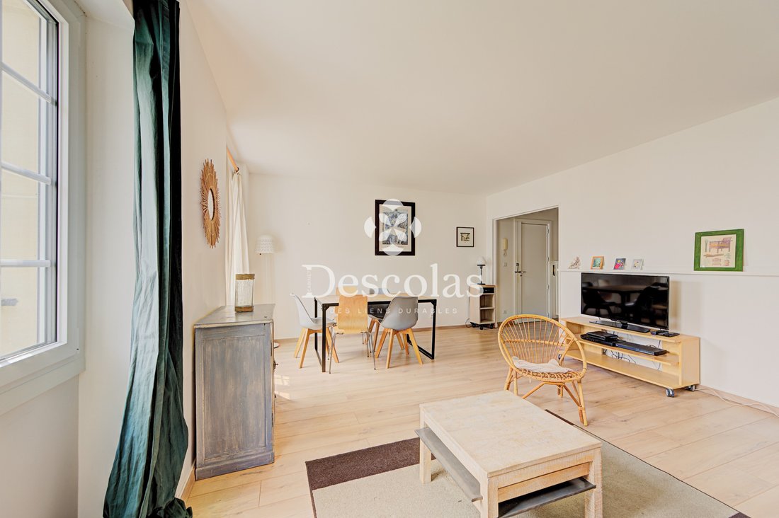 Apartment in Forêt, Saint-Germain-en-Laye, France 5 - 18704395