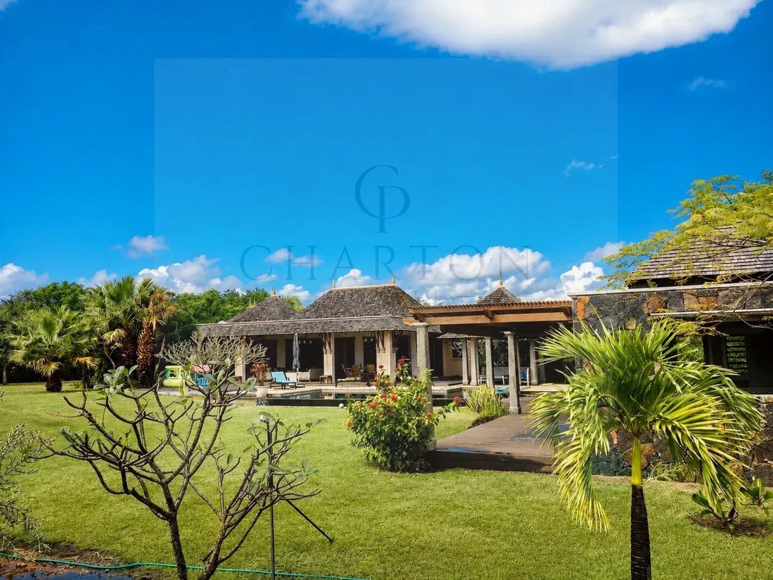 Villa in Flic en Flac, Rivière Noire District, Mauritius 4 - 18704499