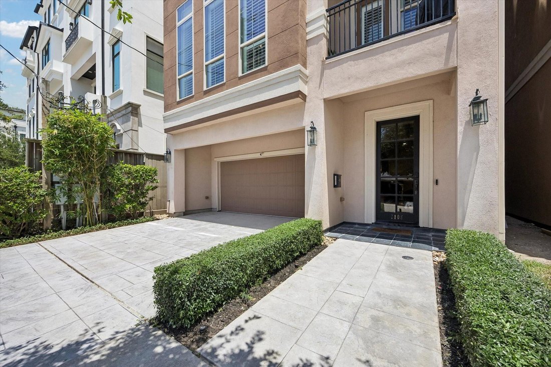 House in Houston, Texas, United States 3 - 18703812