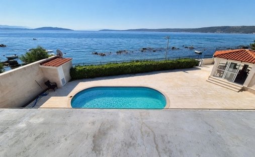 House in Kastel Luksic, Split-Dalmatia County, Croatia 1