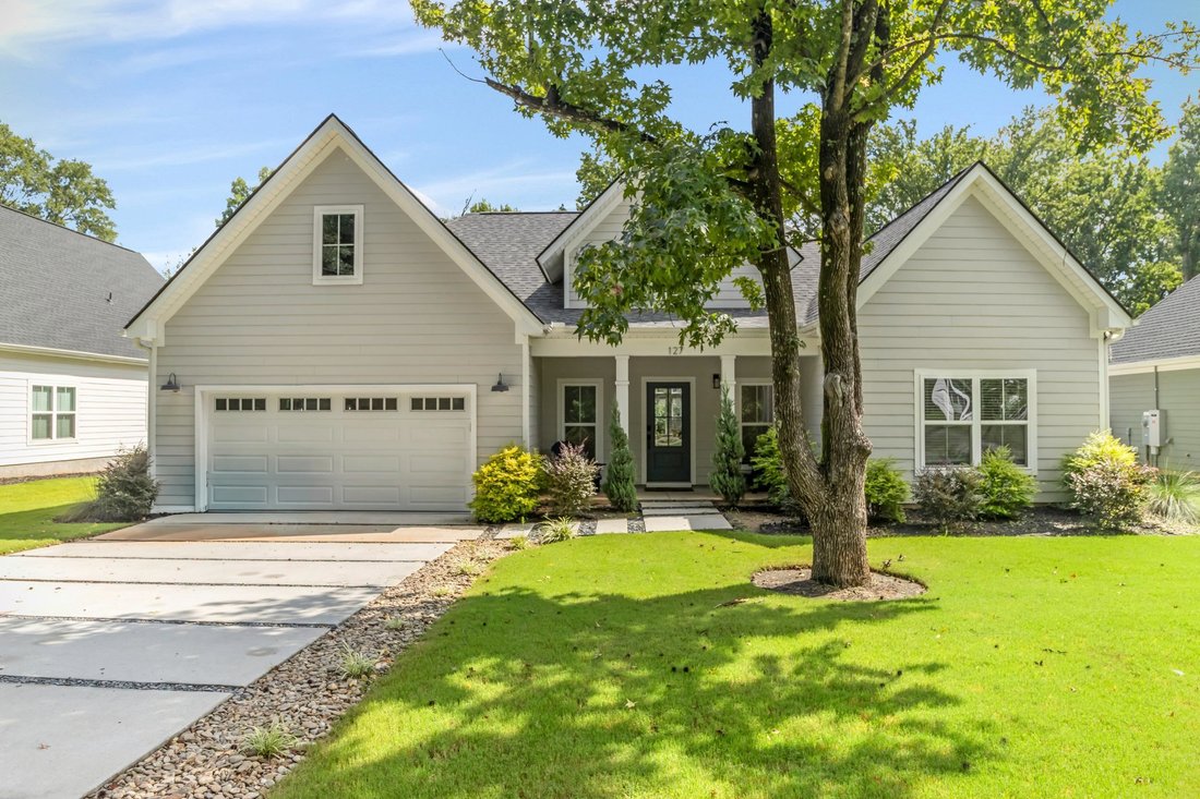 House in Greenville, South Carolina, United States 2 - 18703673