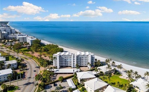 Co Op in Naples, Florida, United States 1