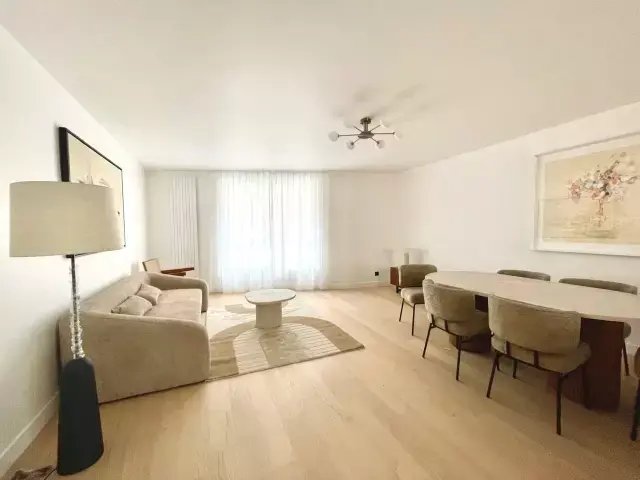 Apartment in Porte Dauphine, Paris 16e Arrondissement, Paris 3 - 17270541