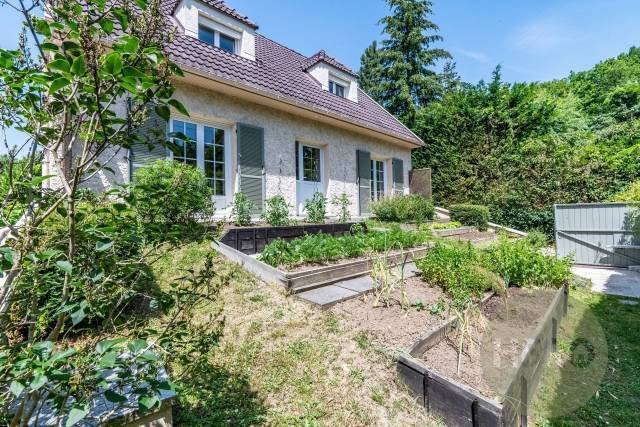House in Montfort-l'Amaury, Ile-de-France, France 2 - 18192963