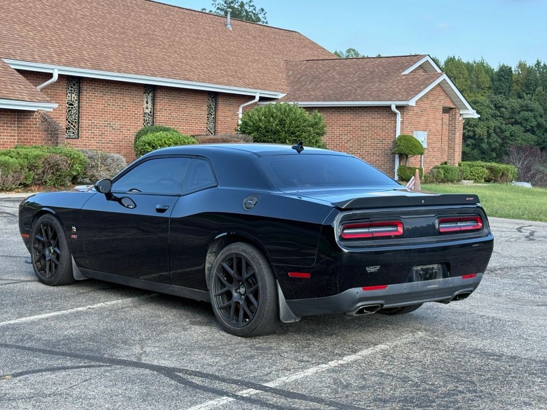 Coupe in Reidsville, NC, United States 4 - 18713538