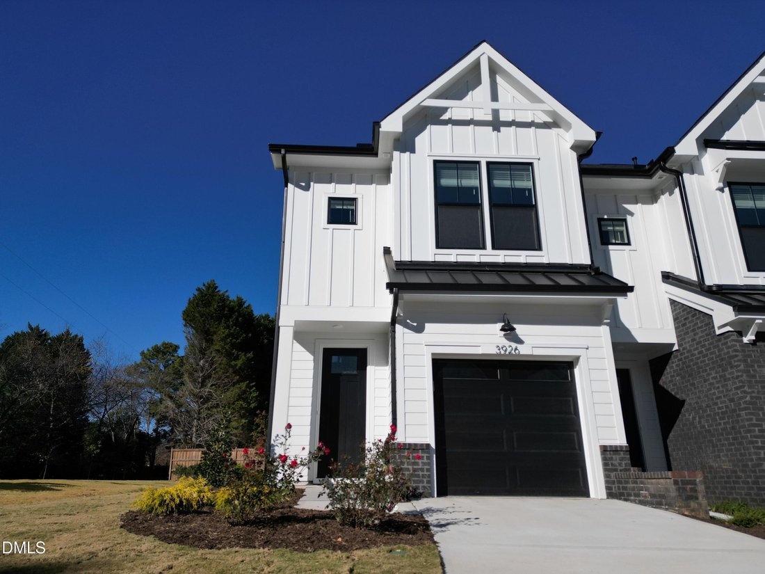 Townhouse in Apex, North Carolina, United States 2 - 18703399