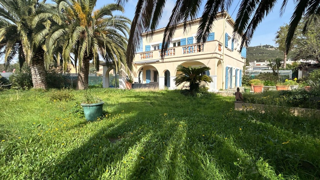 Casa en Le Fort, Six-Fours-les-Plages, Francia 1 - 18707162